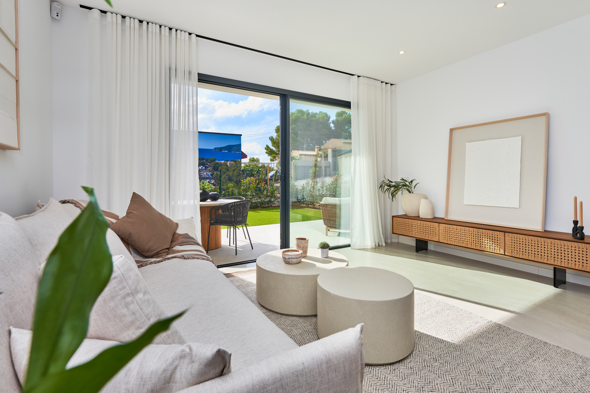 NUR 130m zum Meer: Erdgeschosswohnung mit 3 Schlafzimmer, Terrasse, Garten und Tiefgaragenstellplatz, 07159 Sant Elm (Spanien), Erdgeschosswohnung