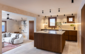 Renoviertes Duplex-Apartment mit atemberaubendem Meerblick - Offene Küche