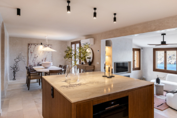 Renovated duplex flat with breathtaking sea views, 07469 Cala Sant Vicenç (Spanien), Maisonette