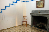 Townhouse in Artà with renovation project - Fireplace room