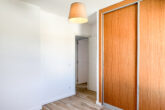 ERSTBEZUG: Moderne Reihenhäuser mit 2 oder 3 Schlafzimmern, mit Gemeinschaftspool in zentraler Lage - Schlafzimmer