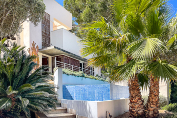 Exclusiva residencia costera: moderna villa con piscina infinita, azotea y vistas al mar, 07589 Canyamel (España), Chalet