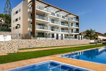 Oportunidad exclusiva: Último piso de obra nueva con balcón privado y piscina comunitaria, 07589 Font de Sa Cala (España), Piso en planta