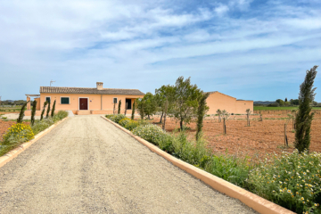 Casa de campo con potencial versátil: descubra su propio trozo de Mallorca, 07500 Manacor (España), Casa de campo