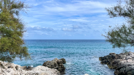 TOP LAGE: Ebenerdiges Grundstück in 1. Meereslinie für Ihr Einfamilienhaus, 07580 Capdepera (Spanien), Grundstück