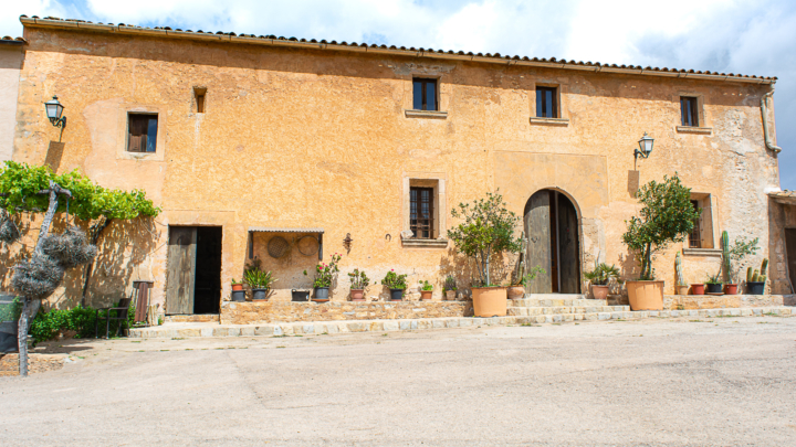 Unique opportunity: Historic property with approximately 500 hectares and agrotourism license (applied for), 07570 Artà (Spain), Finca
