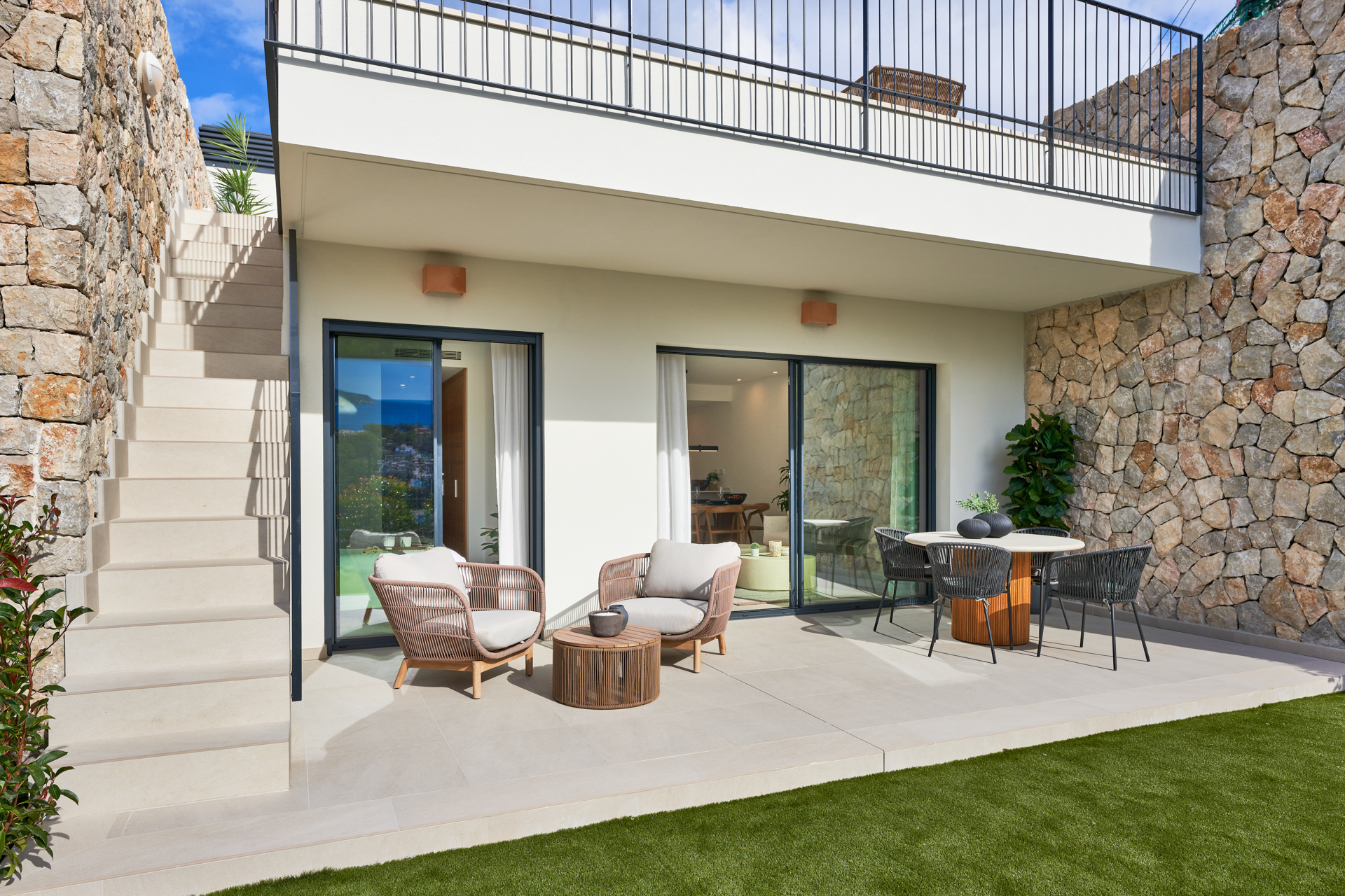 NUR 130m zum Meer: Erdgeschosswohnung mit 3 Schlafzimmer, Terrasse, Garten und Tiefgaragenstellplatz, 07159 Sant Elm (Spanien), Erdgeschosswohnung
