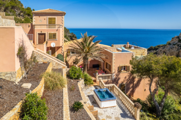Exklusive Villa mit atemberaubendem Meerblick, 07590 Cala Ratjada (Spanien), Einfamilienhaus