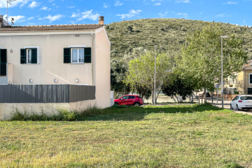 Perfekt für Ihr Einfamilienhaus: Siedlungs-Eck-Grundstück am Ortsrand von Son Carrió, 07540 Son Carrió (Spanien), Wohngrundstück