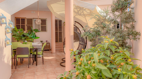 Spacious Townhouse with two separate Flats + Studio, Pool, Patio and Rooftop Terrace, 07580 Capdepera (Spain), Town House