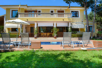 Elegante, mediterrane Villa mit 450 m², 5 Schlafzimmern und Pool – in begehrter Lage, 07580 Cala Ratjada (Spanien), Villa