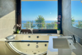 Modernes Penthouse mit Meerblick, Ferienvermietlizenz und exklusivem Komfort - Badezimmer mit Jacuzzy