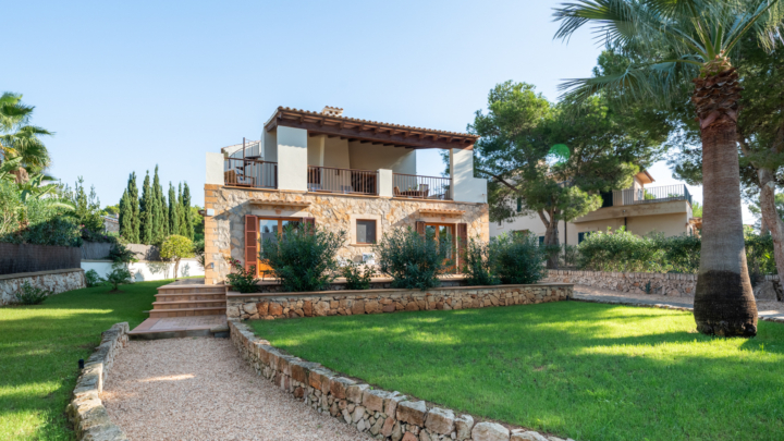 Mediterrane Villa in 2. Meereslinie von Portopetro mit Erweiterungsprojekt & ETV-Lizenz, 07691 Portopetro (Spanien), Einfamilienhaus