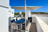 Penthouse flat with 2 parking spaces, saltwater community pool and roof terrace - ...Roof terrace with summer kitchen