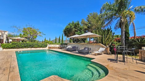 Fantastic property with 4 bedrooms, sea views, pool and pool house – Only 2 minutes to the sea, 07589 Canyamel (Spain), Detached house