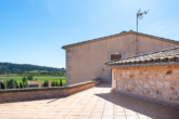 FIRST-TIME OCCUPANCY! Spacious finca with 5 bedrooms, pool and bodega in beautiful countryside - Huge roof terrace