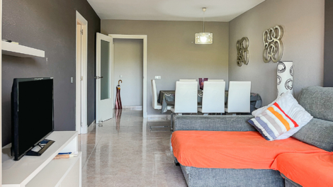 Moderno piso amueblado con 3 dormitorios y plaza de garaje subterránea, 07590 Cala Ratjada (España), Ático