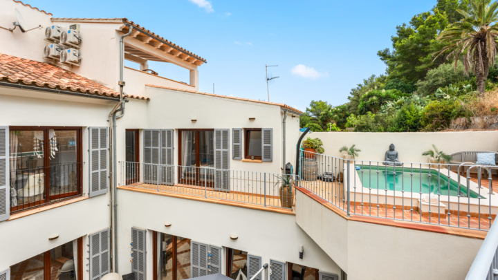 With rental licence: Renovated exclusive village house with pool, roof terrace and sea view, 07580 Capdepera (Spain), Town House