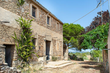 Impresionante finca auténtica con gran casa principal y vistas panorámicas, 07570 Artà (España), Casa de campo