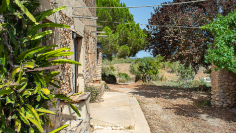 Impresionante finca auténtica con gran casa principal y vistas panorámicas, 07570 Artà (España), Casa de campo