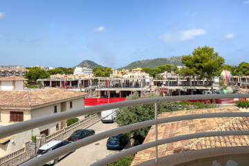 Spacious flat in quiet location with 3 bedrooms and balcony with distant view, 07590 Cala Ratjada (Spanien), Flat