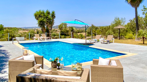 Exklusive und technisch hochmoderne Finca mit Pool in der Inselmitte, 07510 Sineu (Spanien), Finca