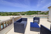 Villa mallorquina directamente en primera linea al mar, con piscina y licencia ETV para 12 plazas - ...a la segunda terraza
