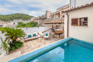 Casa de pueblo de diseño con piscina, patio, azotea con vistas al mar y mucho más, 07580 Capdepera (España), Town House