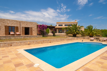Prächtiges Anwesen mit 6 SZ, Gästehaus und Pool in einzigartiger Lage, 07200 Felanitx (Spanien), Finca