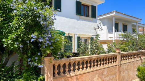 Charming terraced corner house with garden near the beach, 07589 Font de Sa Cala (Spain), Terraced house