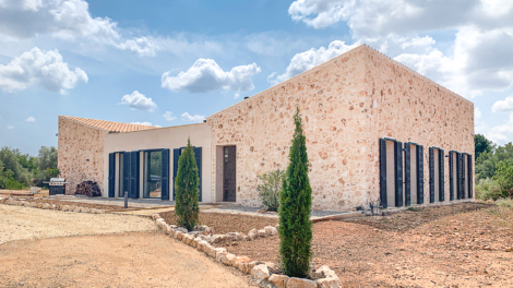 Moderna casa de campo de nueva construcción con 5 dorm., piscina, jardín y amplias vistas a la naturaleza, 07210 Algaida (España), Casa de campo